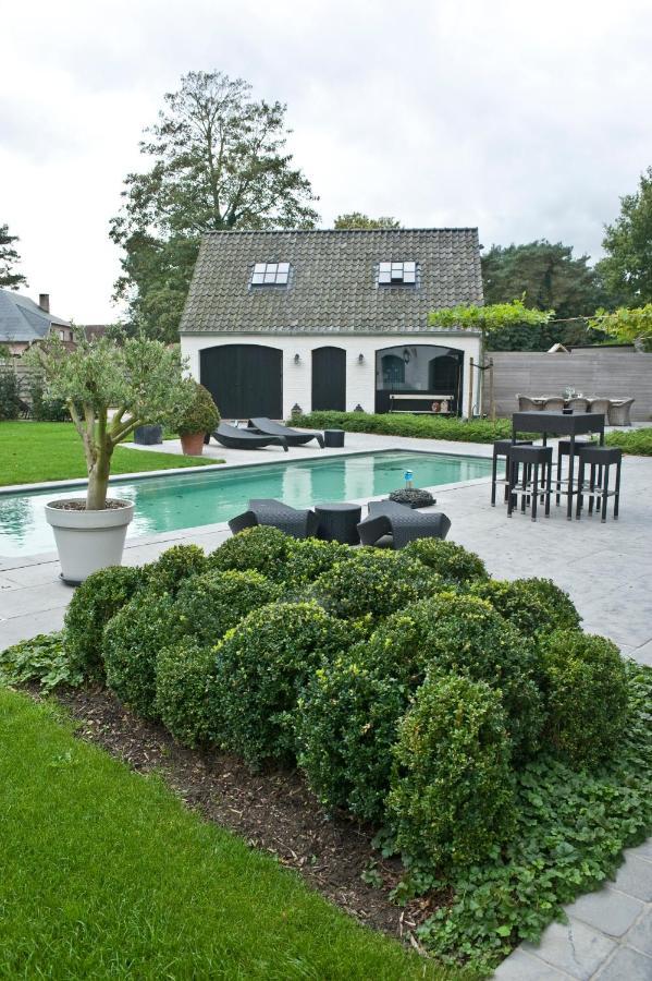 B&B Interludium Nijlen ภายนอก รูปภาพ