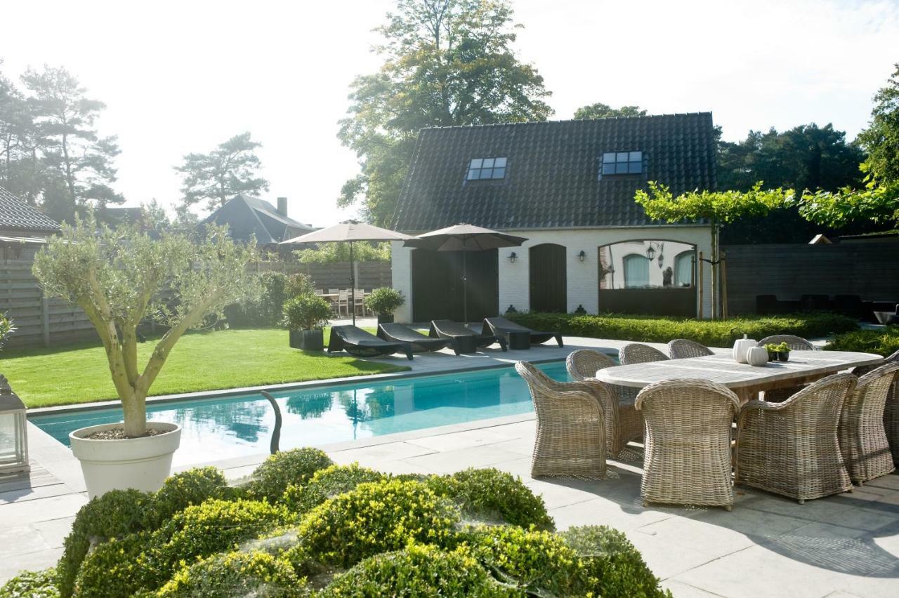 B&B Interludium Nijlen ภายนอก รูปภาพ
