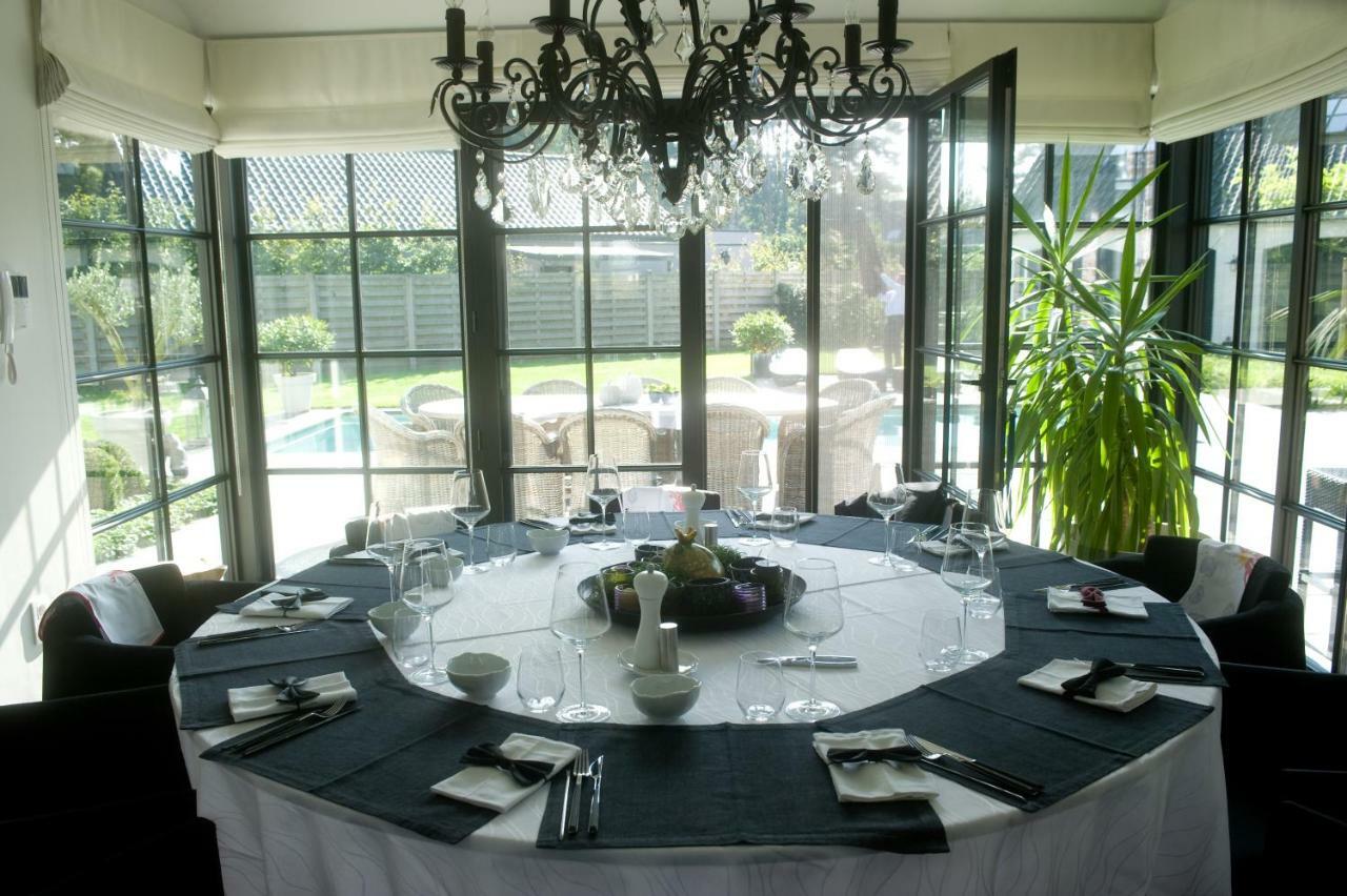 B&B Interludium Nijlen ภายนอก รูปภาพ